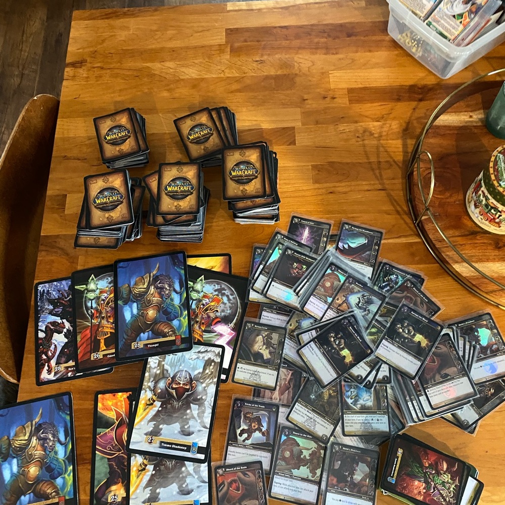 World of Warcraft trading card lot 80+ Holo and more